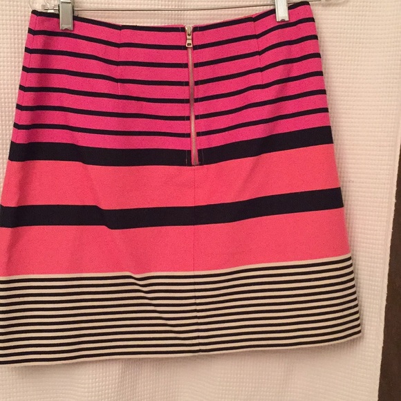 Loft size 6 mini skirt - Picture 2 of 2